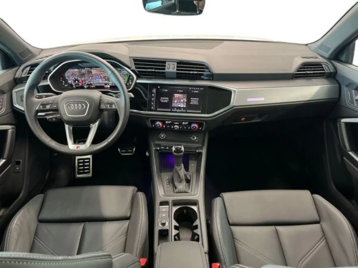 Audi Q3 Sportback usata a Bologna (9)