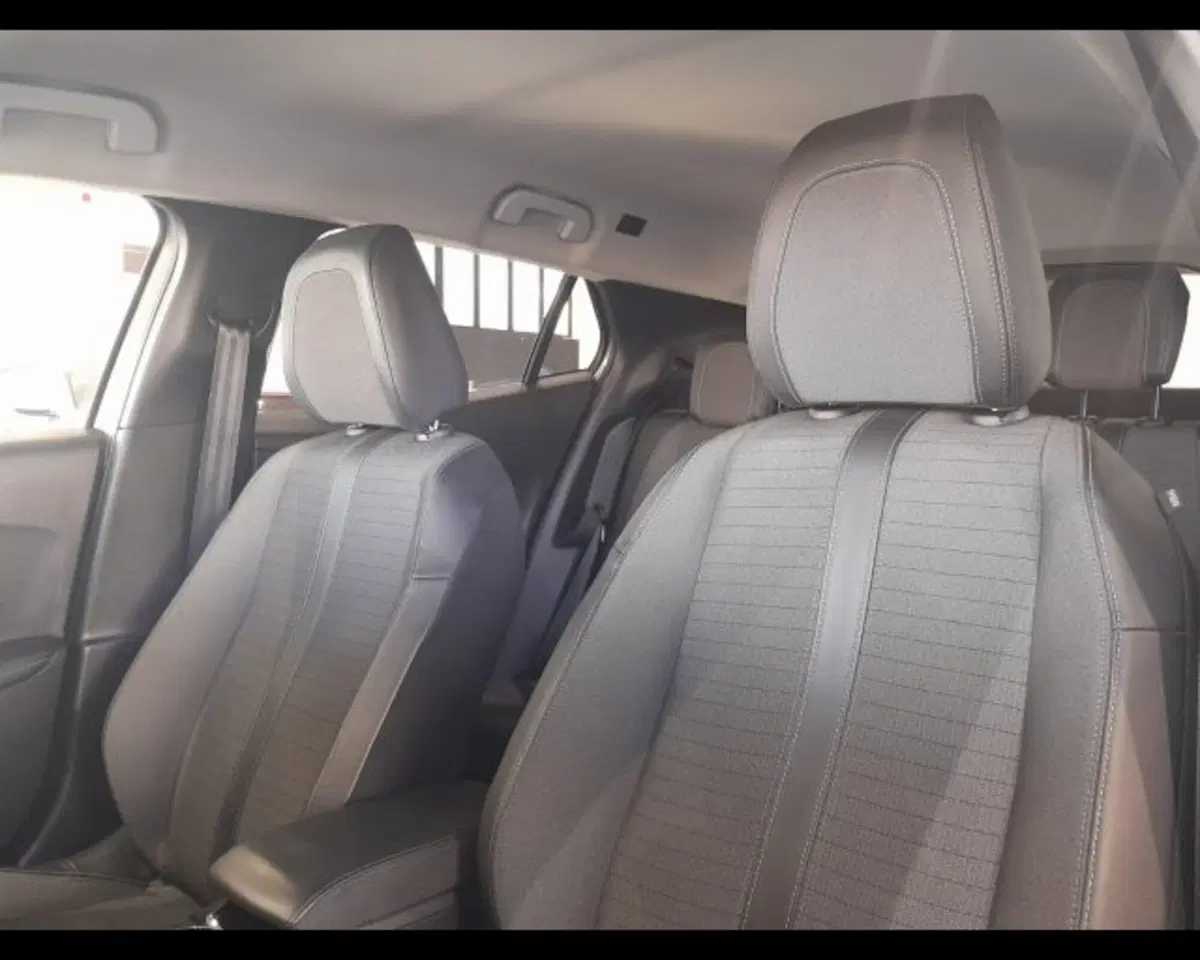 Peugeot 2008 usata a Bologna (15)