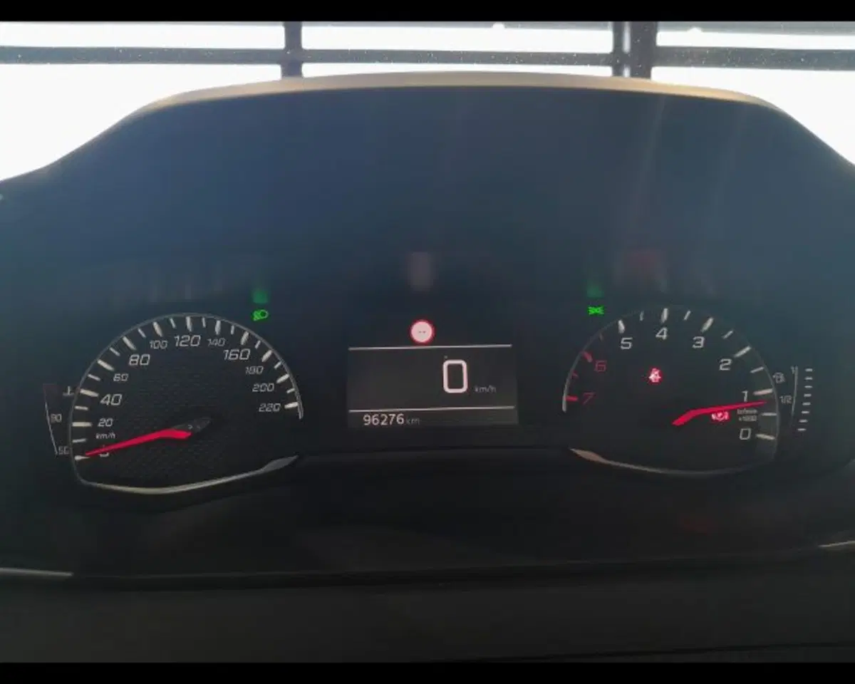 Peugeot 2008 usata a Bologna (7)