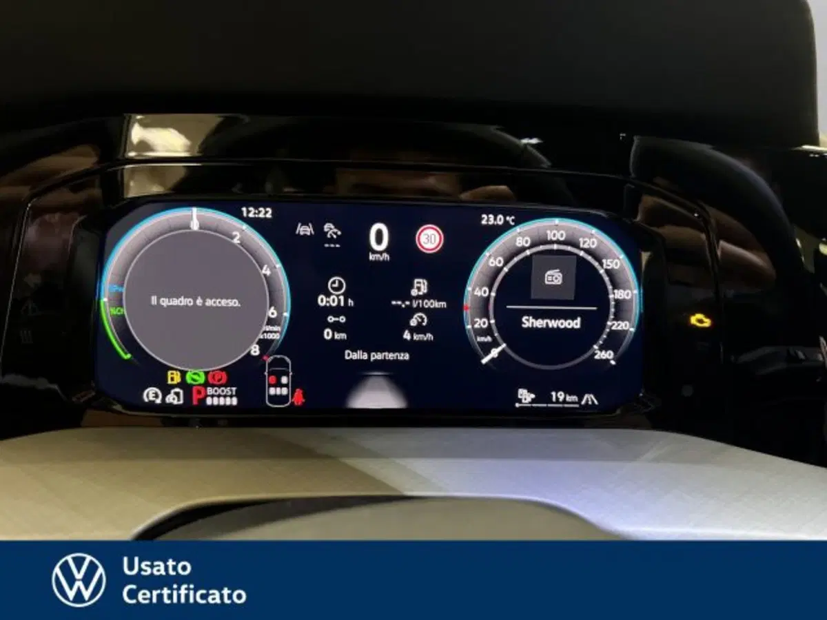 Volkswagen Golf nuova a Vicenza (14)