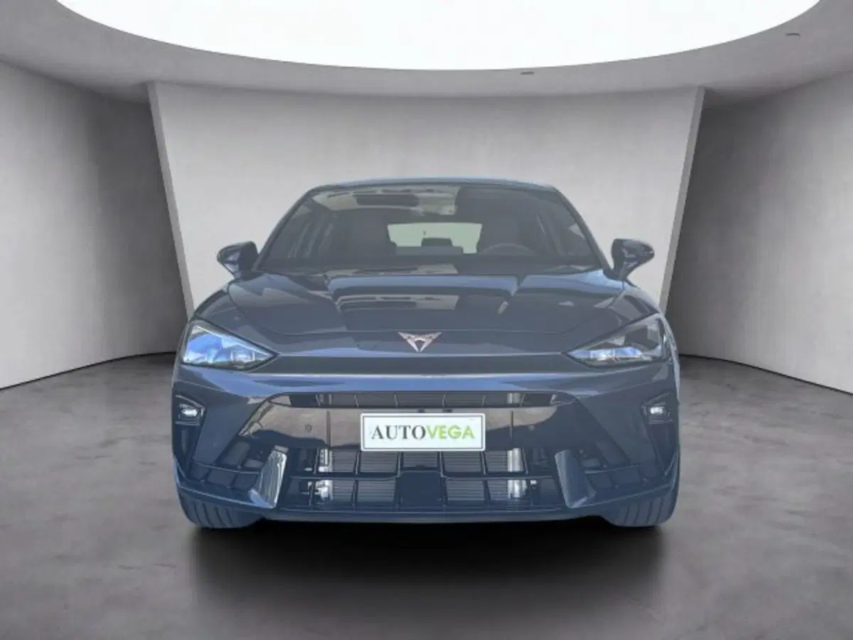 Cupra Leon nuova a Vicenza (2)