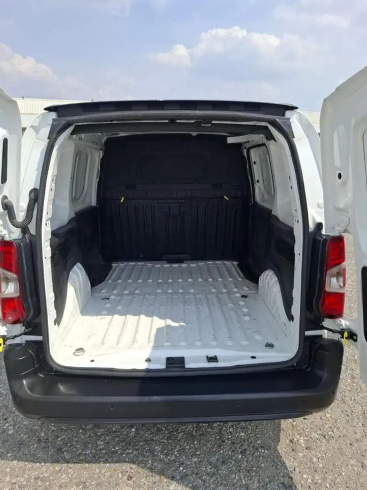 Citroen Berlingo Furgone usata a Brescia (7)