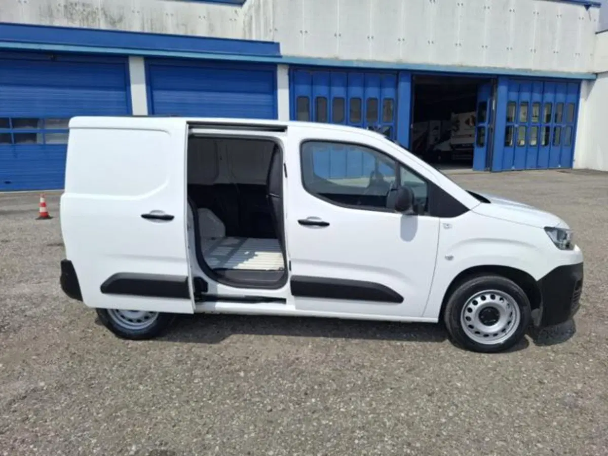 Citroen Berlingo Furgone usata a Brescia (5)