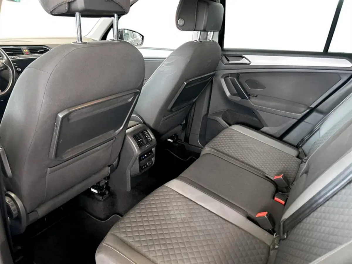 Volkswagen Tiguan usata a Piacenza (10)