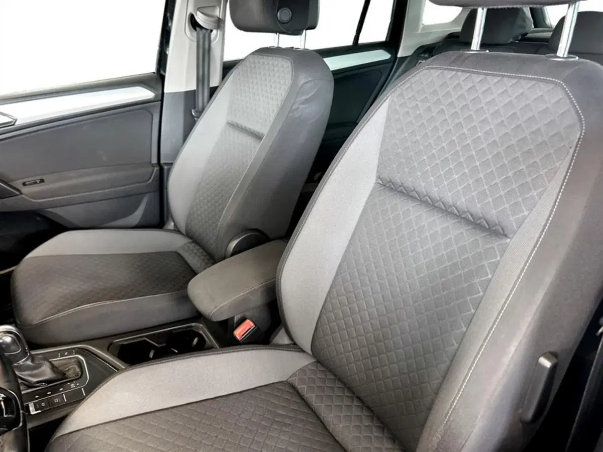 Volkswagen Tiguan usata a Piacenza (9)