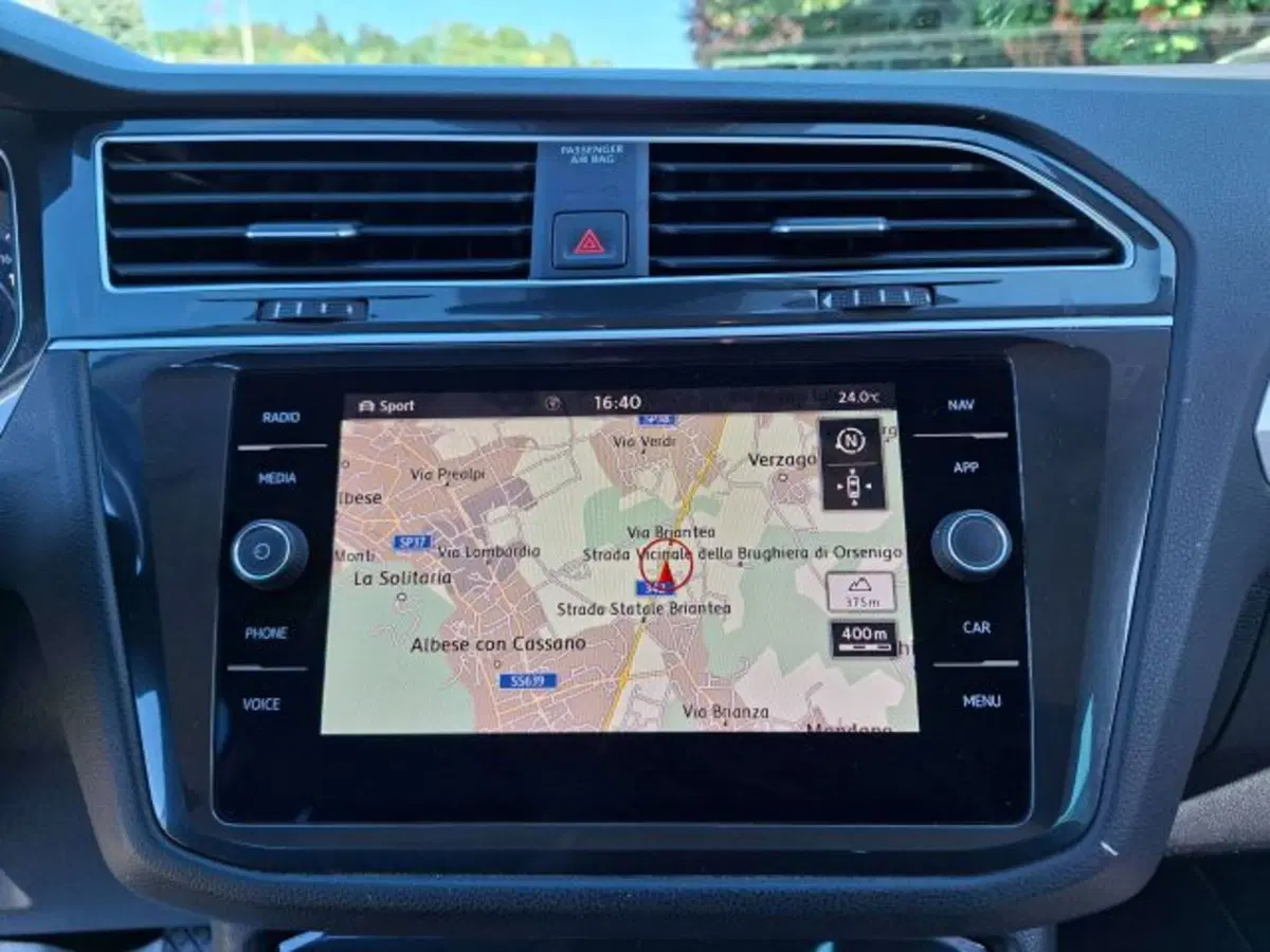 Volkswagen Tiguan usata a Como (10)