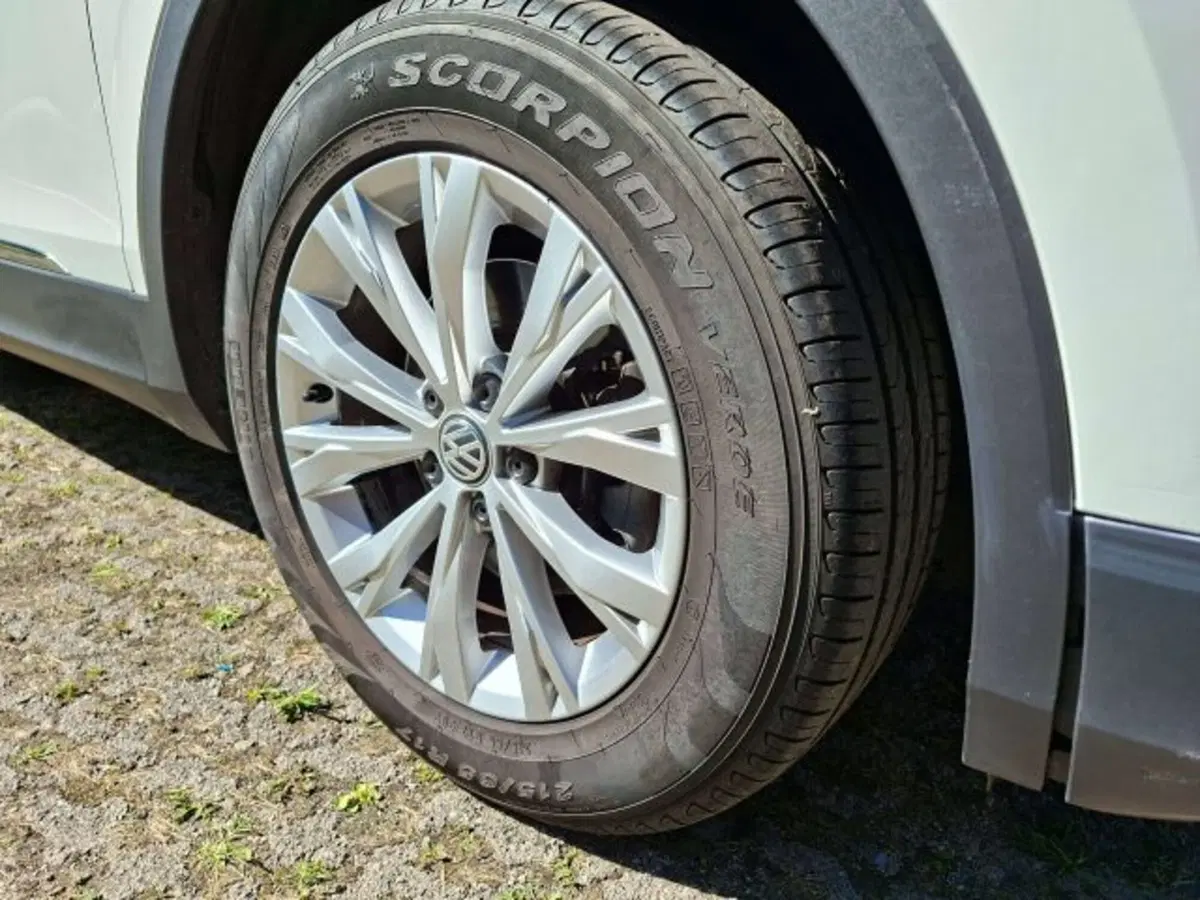 Volkswagen Tiguan usata a Como (14)