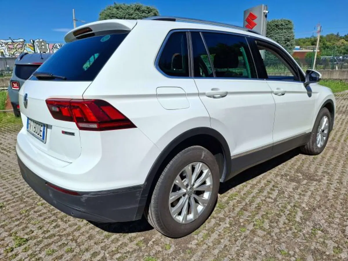 Volkswagen Tiguan usata a Como (3)