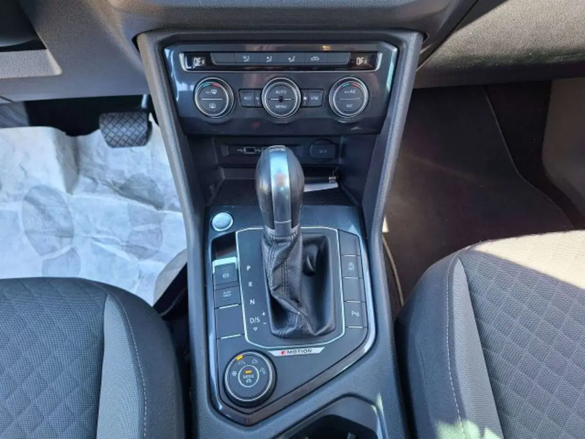 Volkswagen Tiguan usata a Como (9)