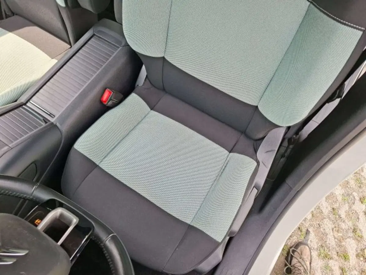 Citroen Berlingo usata a Como (11)