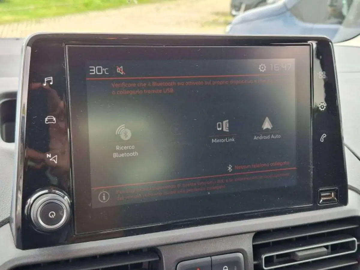 Citroen Berlingo usata a Como (13)