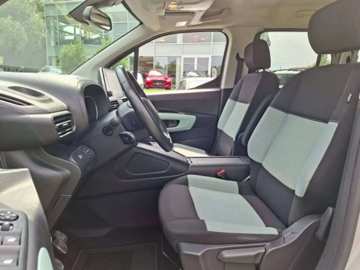 Citroen Berlingo usata a Como (7)