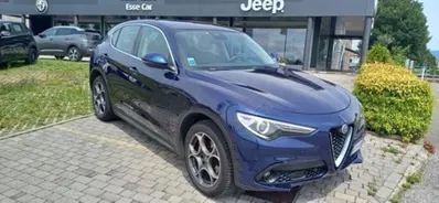 Alfa Romeo Stelvio Stelvio 2.2 Turbodiesel 180 CV AT8 Q4 Executive del 2018 usata a Cittadella