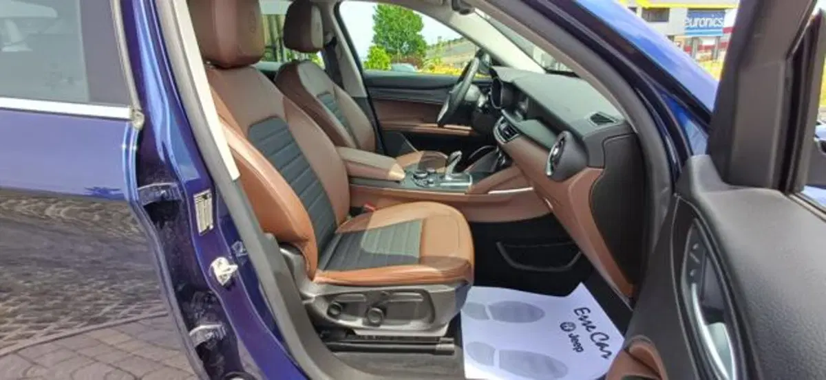 Alfa Romeo Stelvio usata a Padova (11)