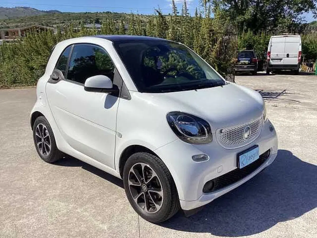smart Fortwo usata a Roma (8)