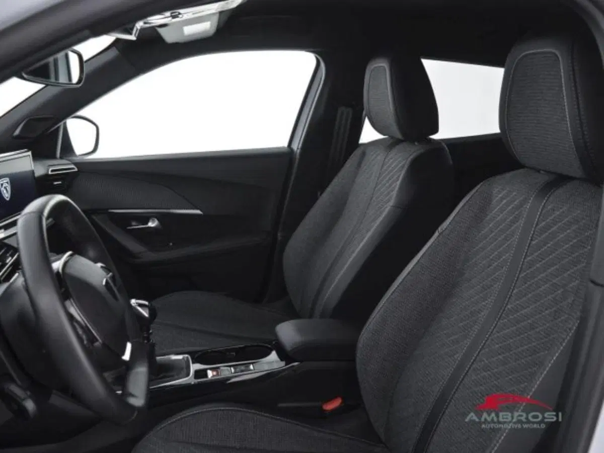 Peugeot 2008 usata a Perugia (9)