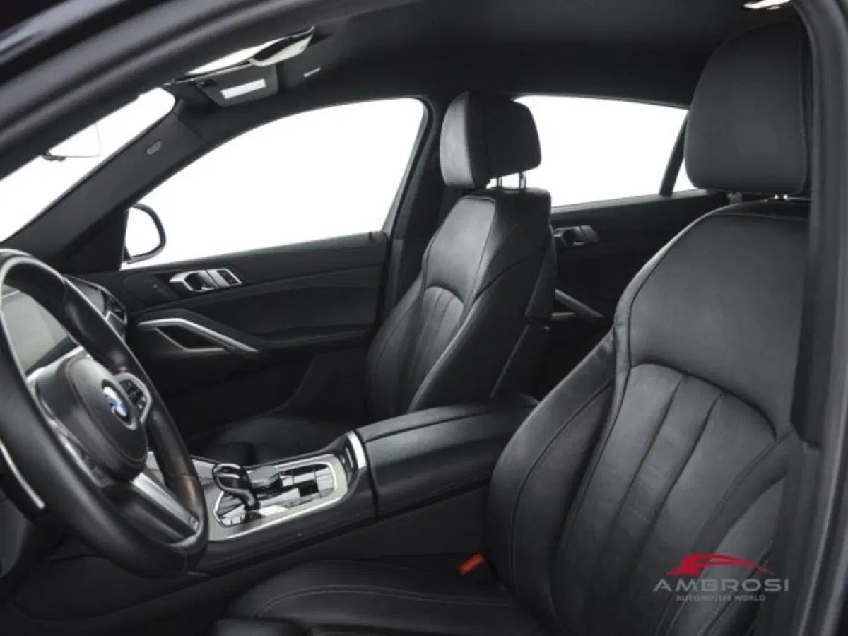 BMW X6 usata a Perugia (9)