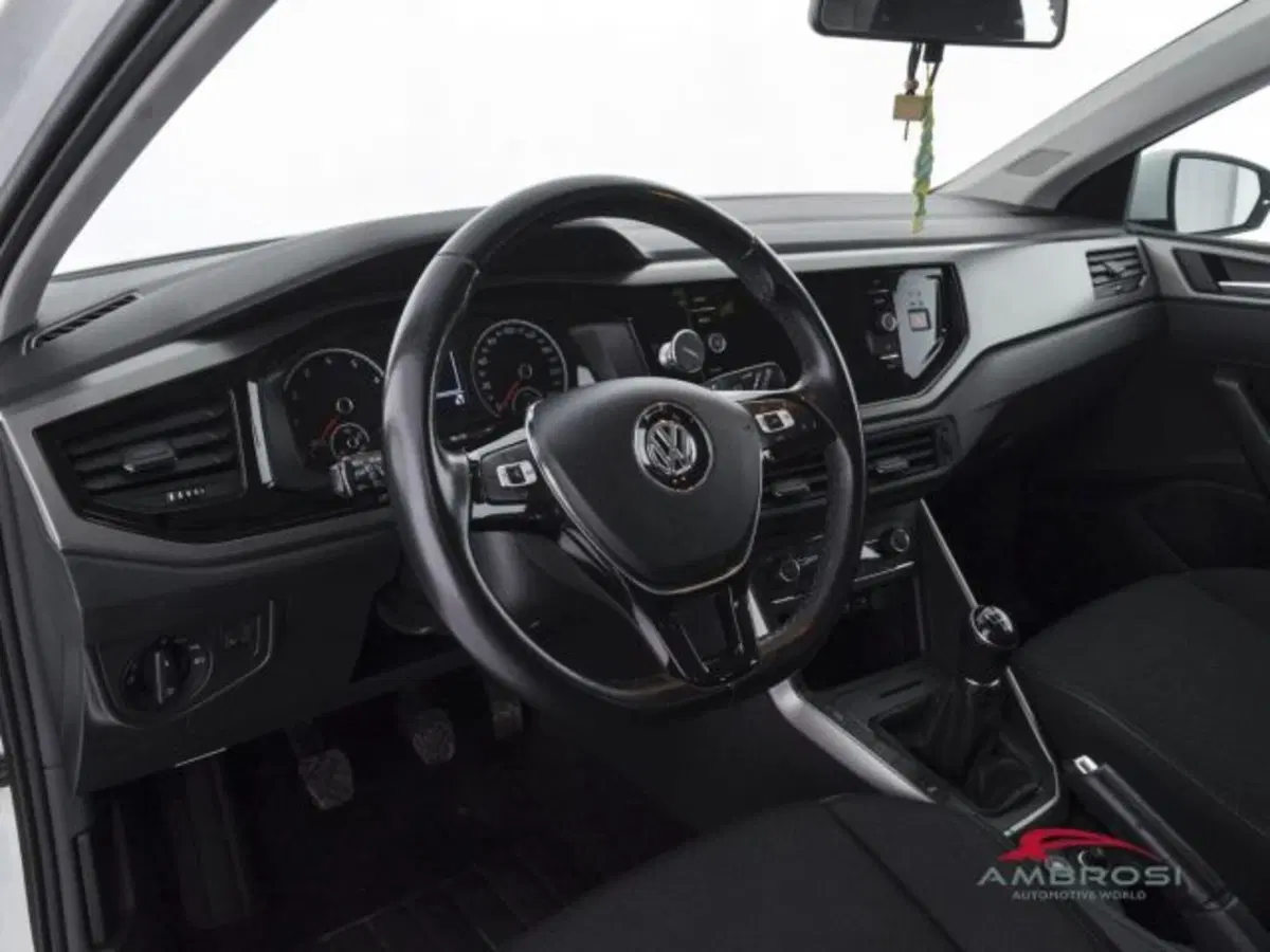 Volkswagen Polo usata a Perugia (8)