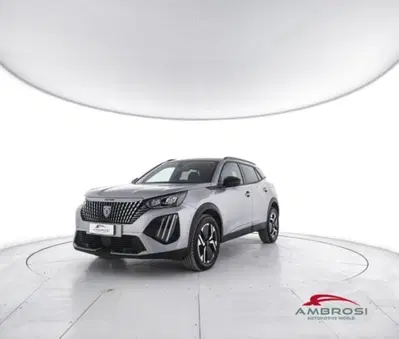 Peugeot 2008 1.2 puretech Allure s&amp;s 100cv del 2025 usata a Corciano