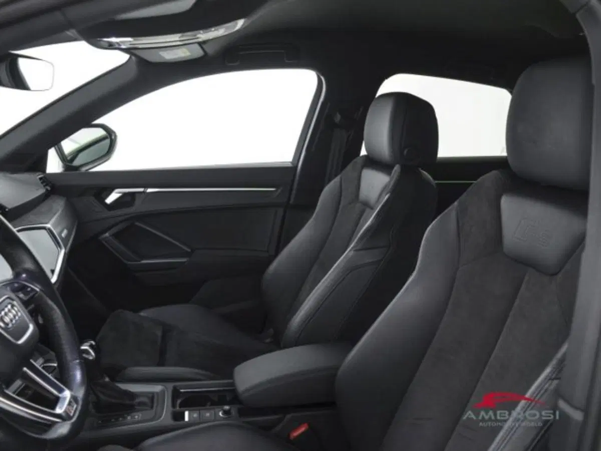 Audi RS Q3 usata a Perugia (9)