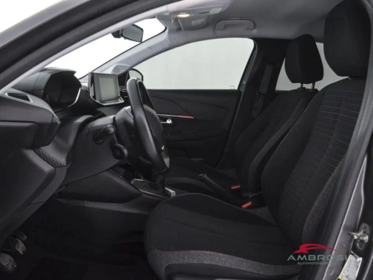 Peugeot 208 usata a Perugia (9)