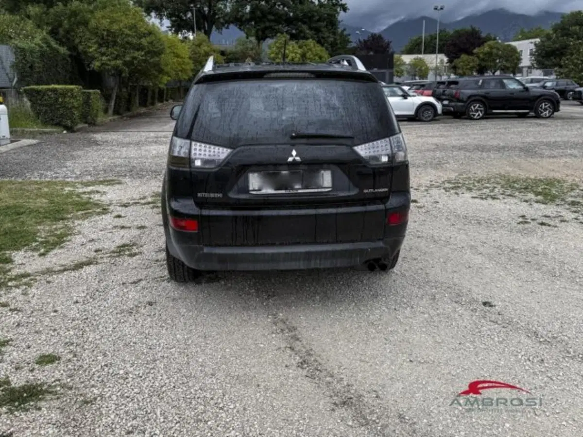 Mitsubishi Outlander usata a Perugia (4)