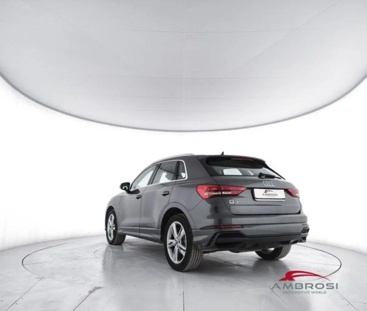 Audi Q3 Sportback usata a Perugia (4)