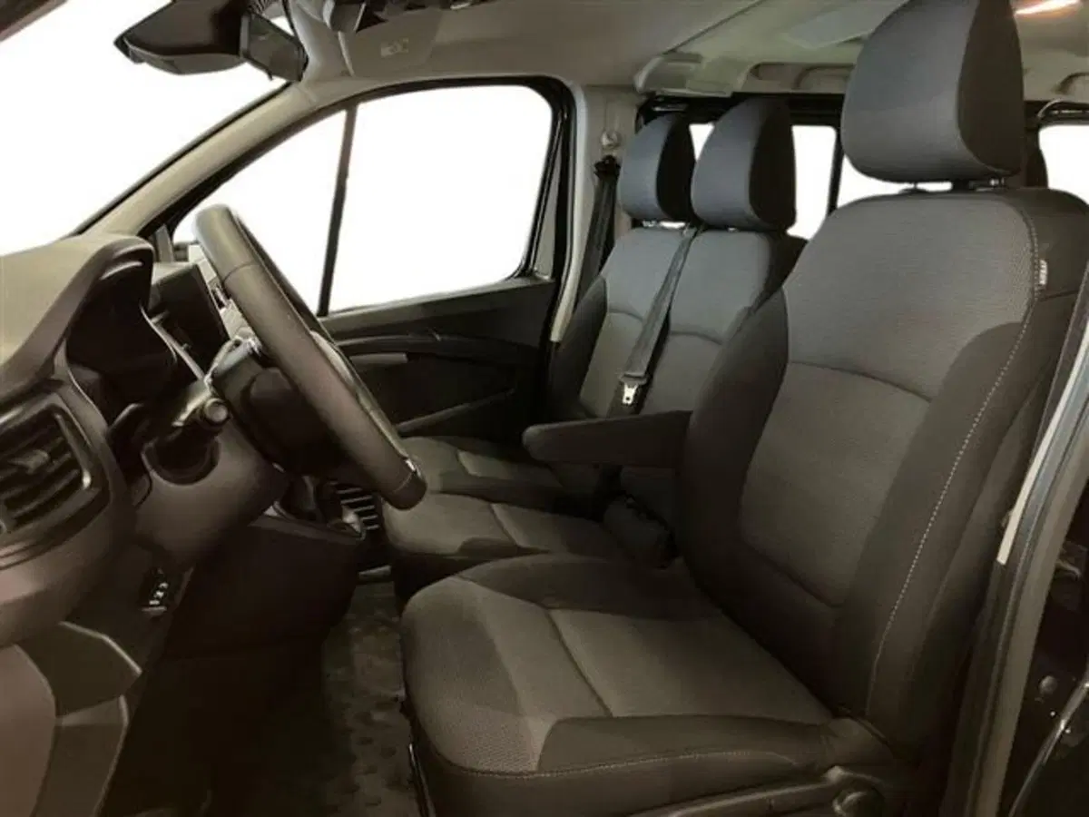 Renault Trafic usata a Como (10)