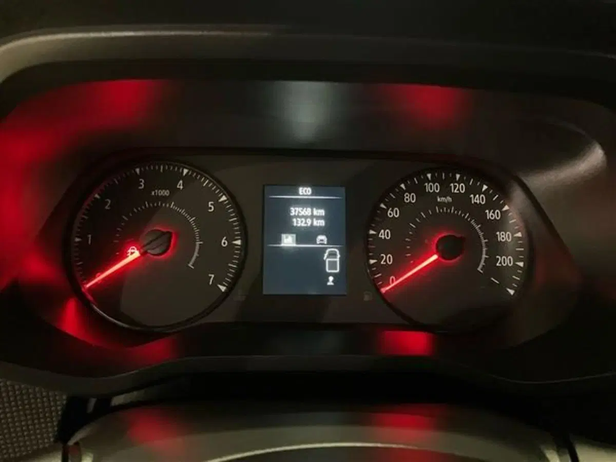 Renault Trafic usata a Como (15)
