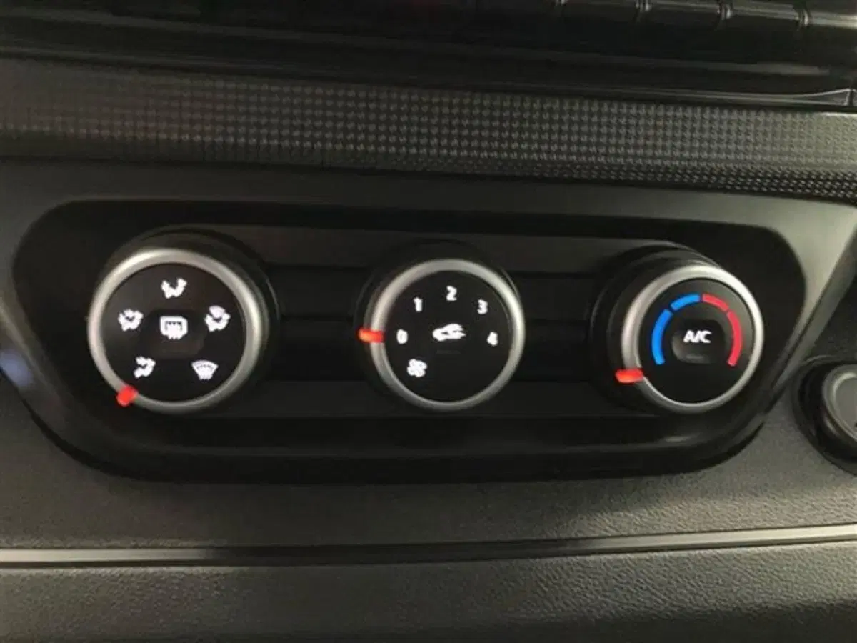 Renault Trafic usata a Como (20)