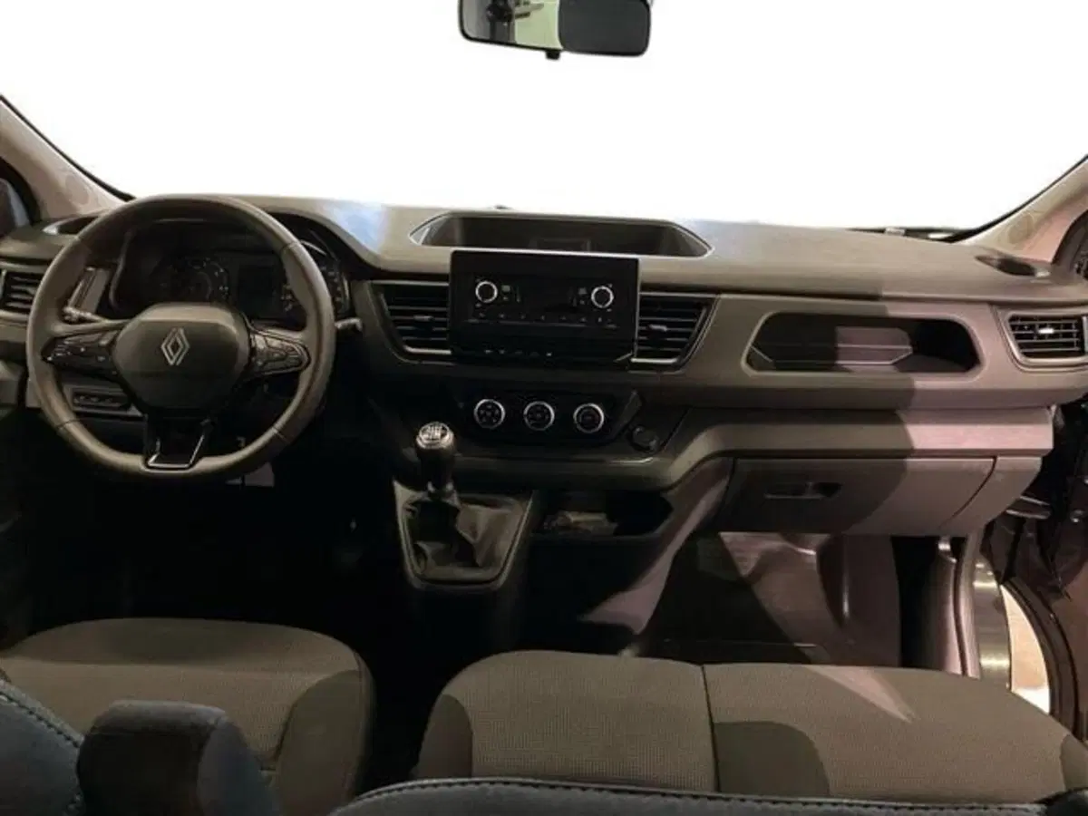 Renault Trafic usata a Como (9)