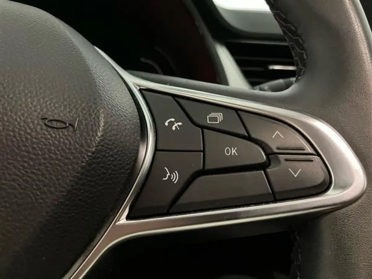 Renault Captur usata a Como (18)