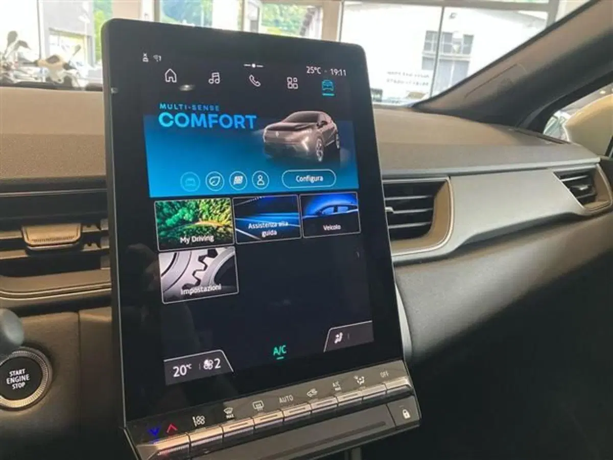 Renault Captur usata a Como (13)