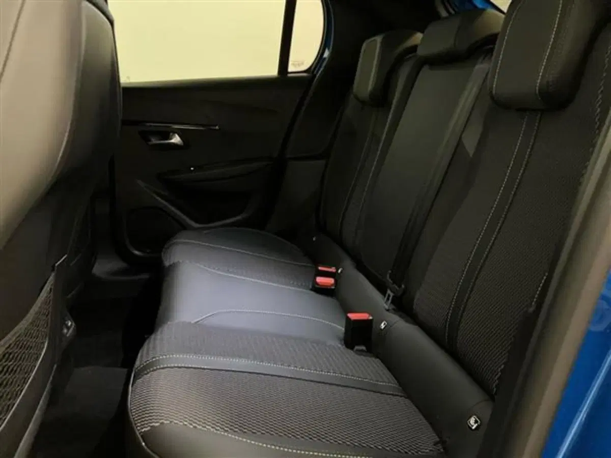 Peugeot 208 usata a Como (12)