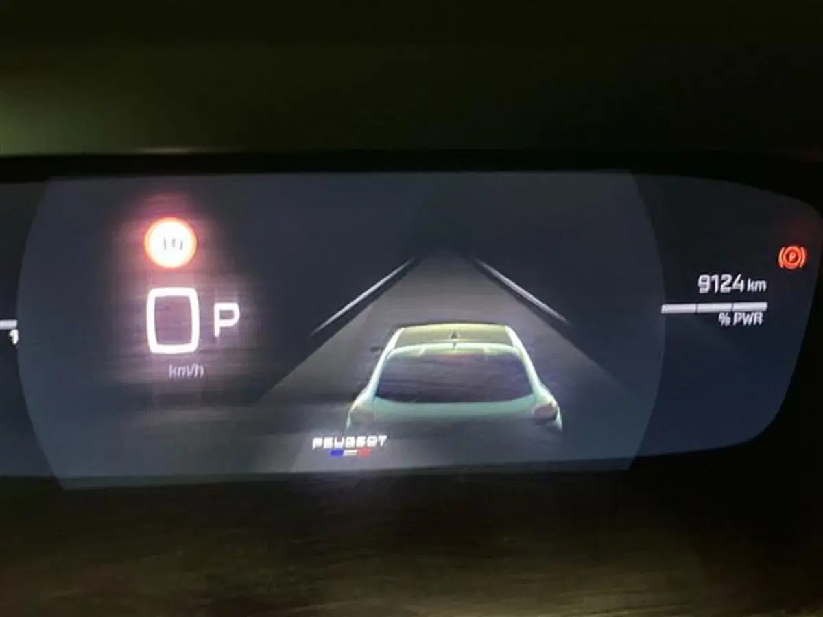 Peugeot 208 usata a Como (15)