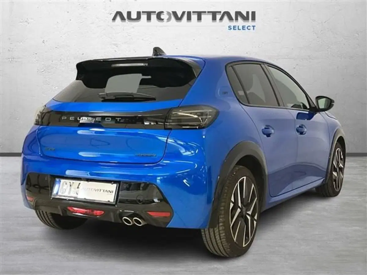 Peugeot 208 usata a Como (3)