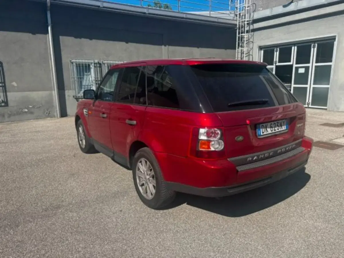 Land Rover Range Rover Sport usata a Modena (11)