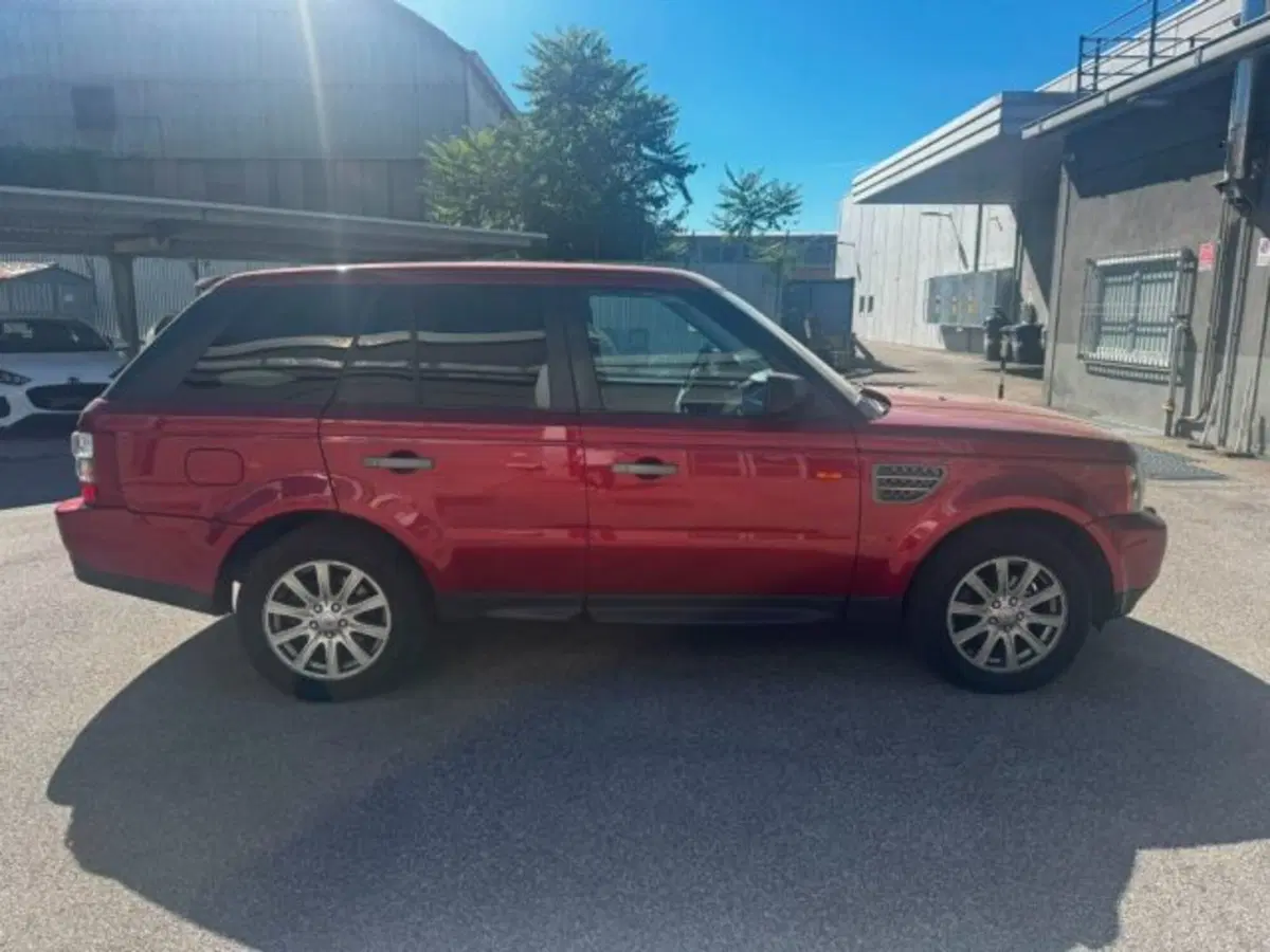 Land Rover Range Rover Sport usata a Modena (8)