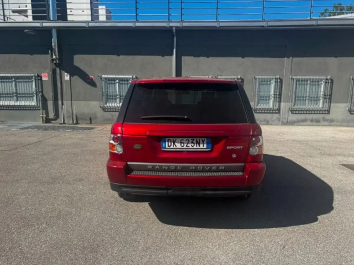 Land Rover Range Rover Sport usata a Modena (9)