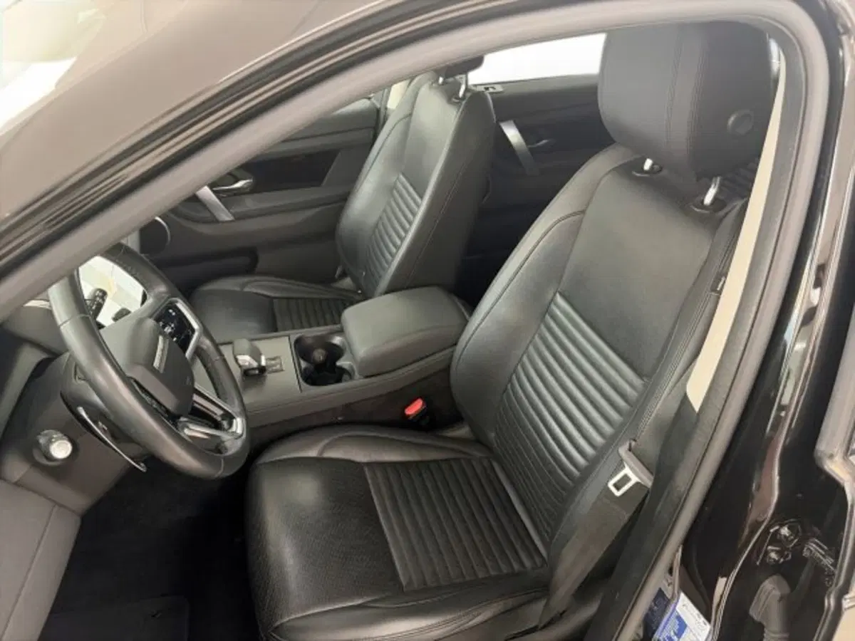 Land Rover Discovery Sport usata a Modena (4)