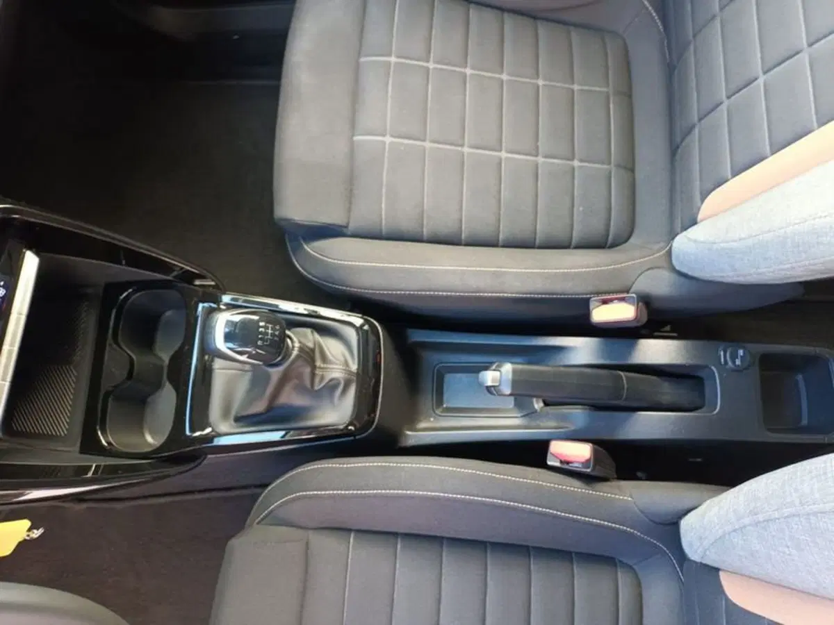 Citroen C3 Aircross usata a Bari (14)
