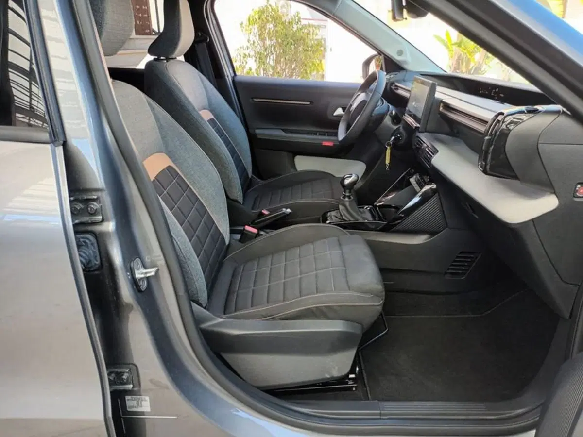 Citroen C3 Aircross usata a Bari (15)