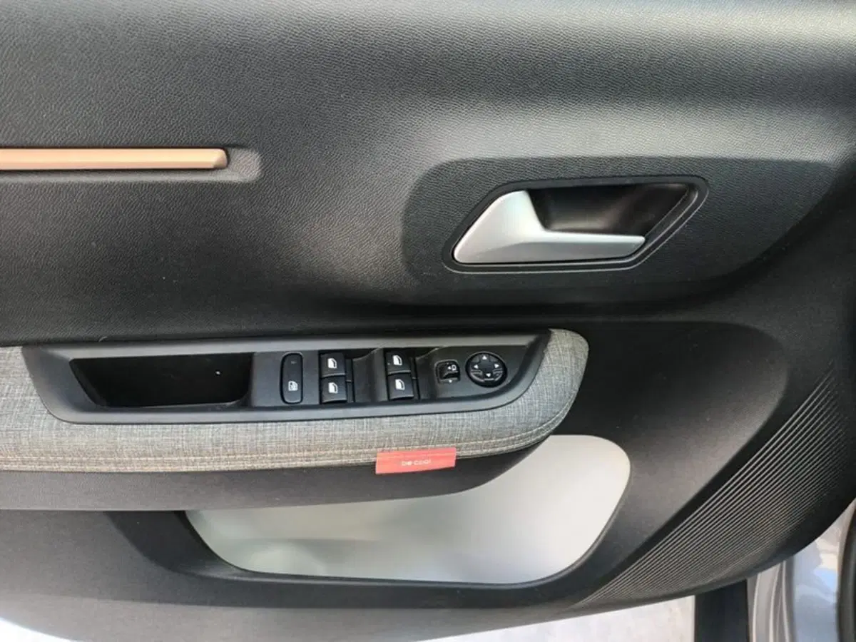 Citroen C3 Aircross usata a Bari (4)