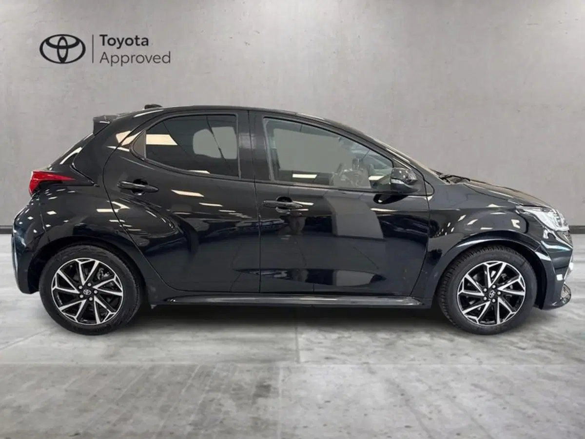 Toyota Yaris usata a Prato (5)