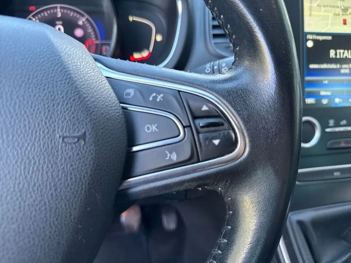 Renault Scenic E-Tech Electric usata a Prato (14)