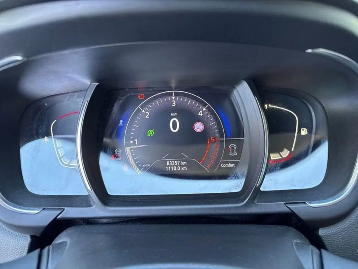 Renault Scenic E-Tech Electric usata a Prato (17)