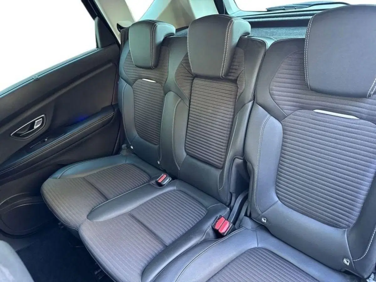 Renault Scenic E-Tech Electric usata a Prato (20)