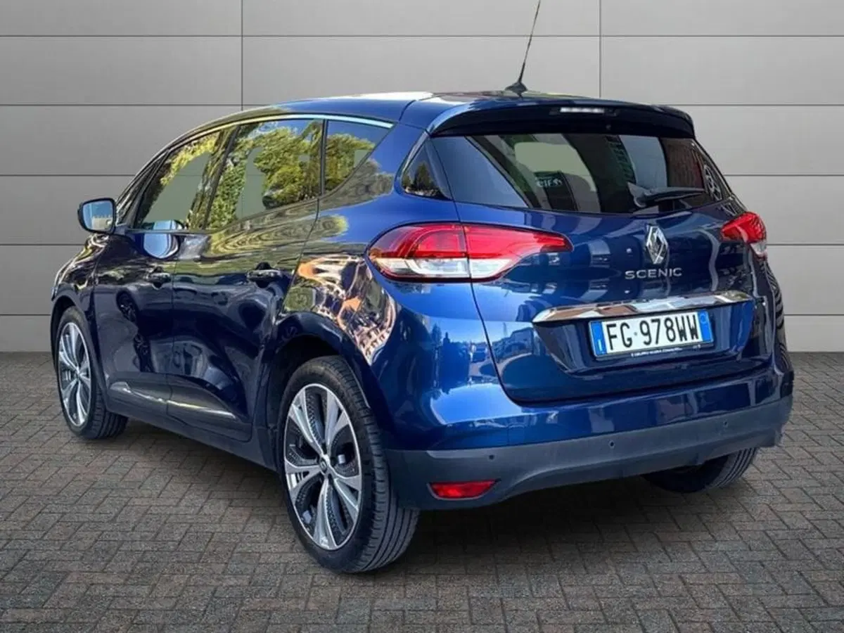 Renault Scenic E-Tech Electric usata a Prato (5)