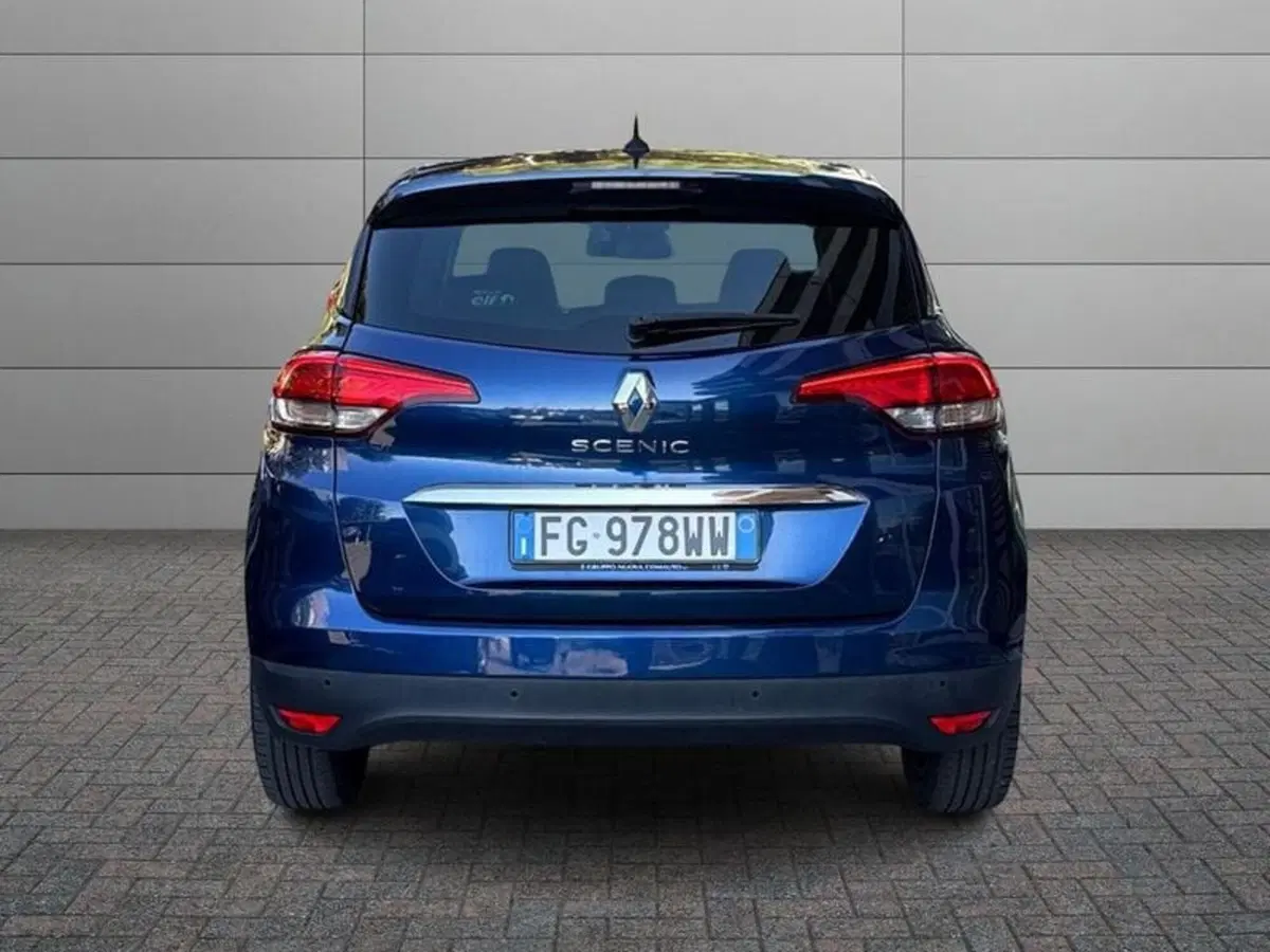 Renault Scenic E-Tech Electric usata a Prato (6)
