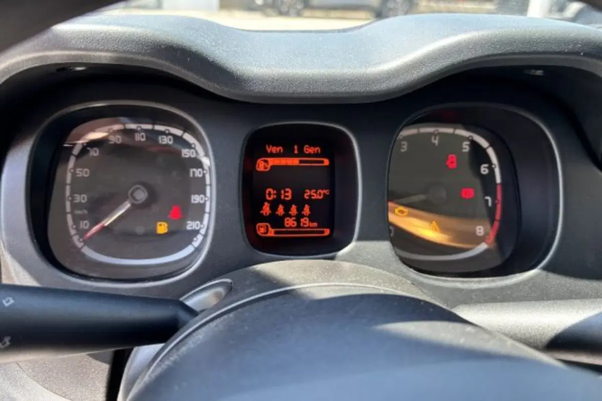 Fiat Panda usata a Latina (13)